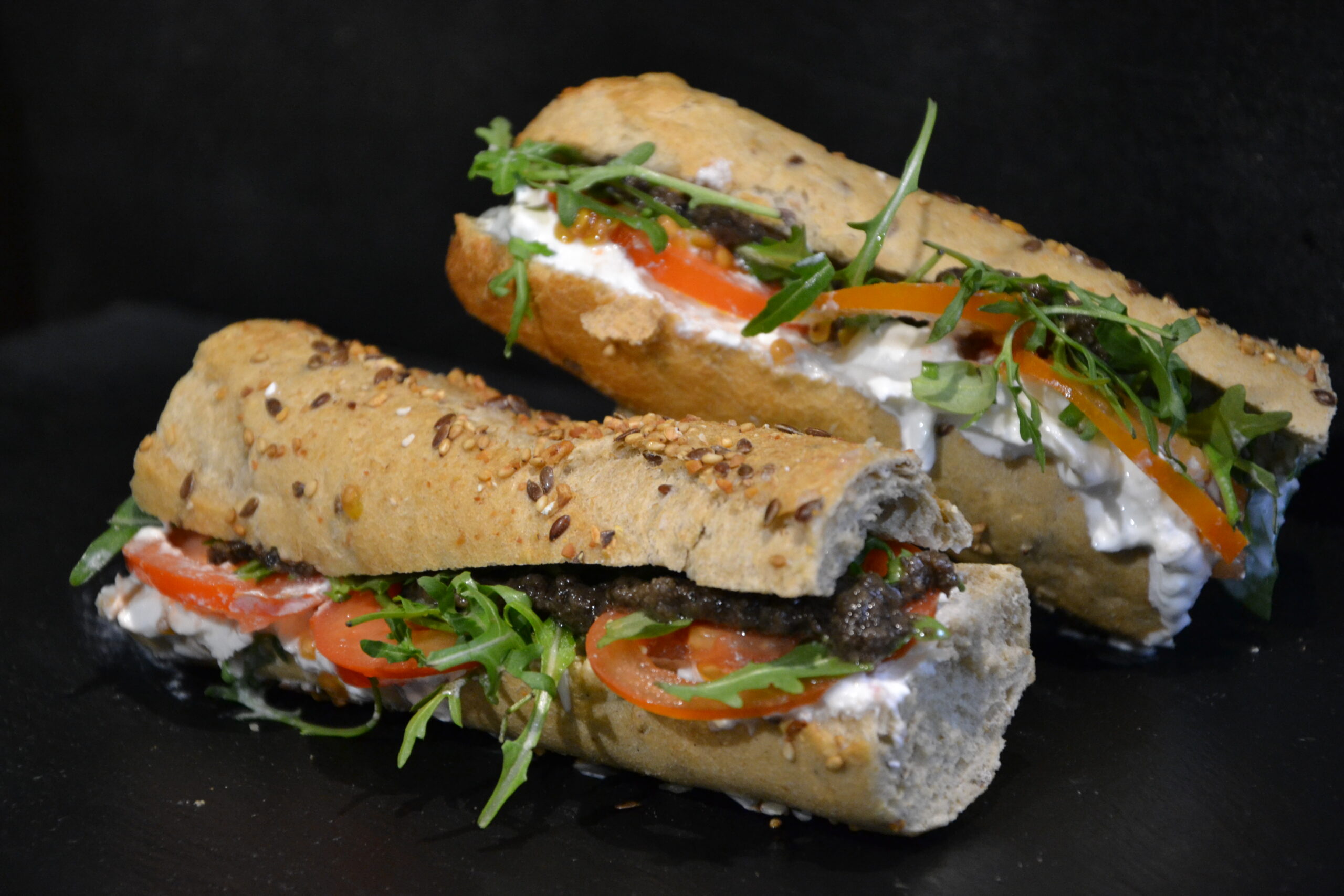 Broodje Vega Burrata Tartufo – Broodjes van Nassen Amsterdam