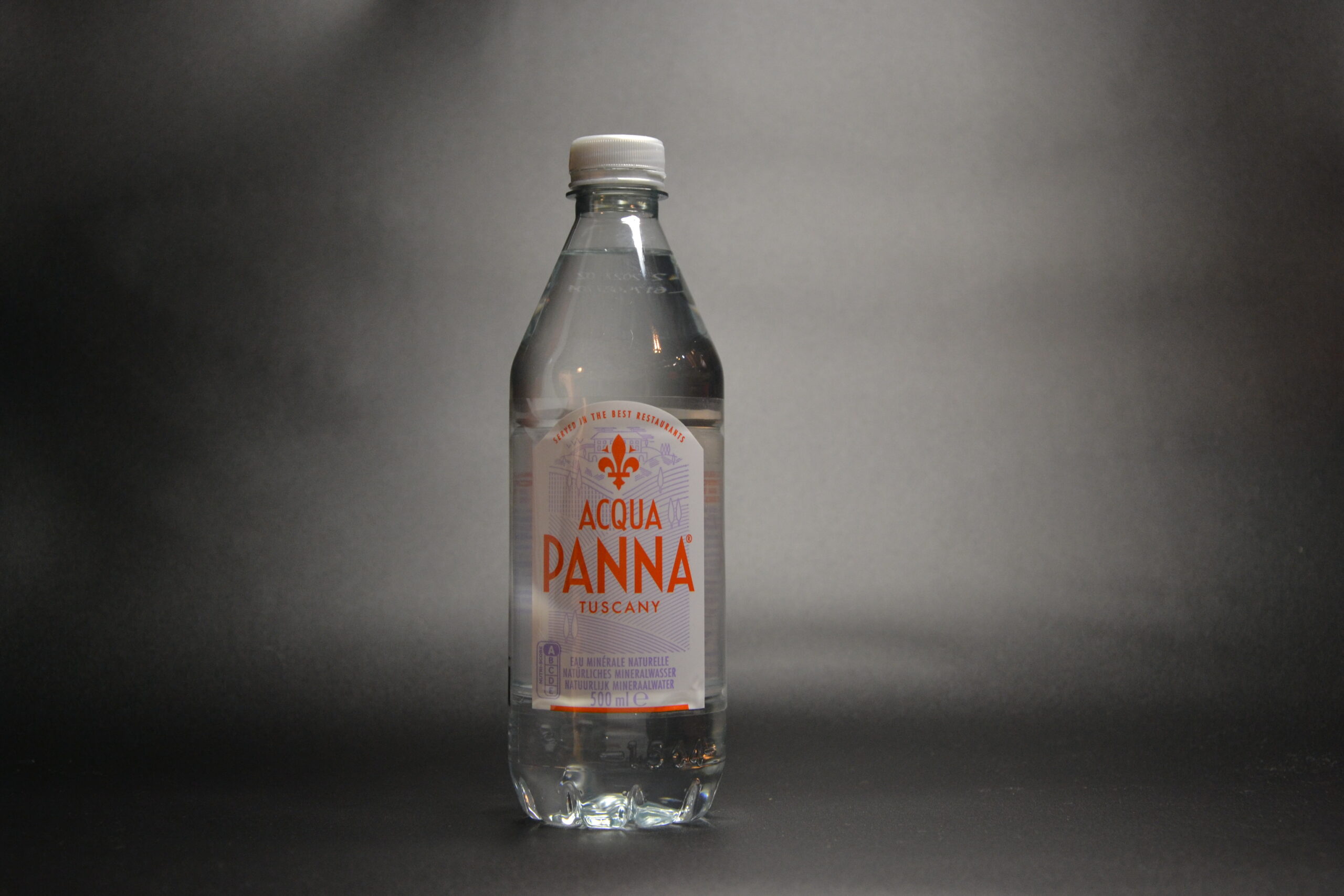 Aqua Panna klein – Drankjes bij Nassen Amsterdam