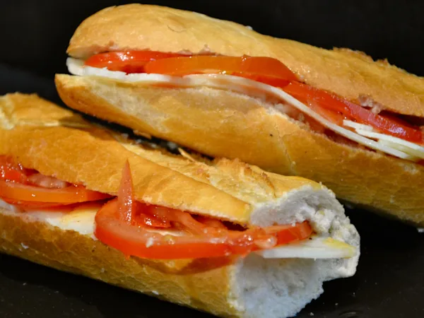 Broodje Spicy Manchego – Broodjes van Nassen Amsterdam